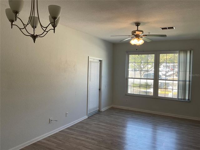 586 BRANTLEY TERRACE WAY 201, Altamonte Springs, FL 32714