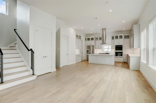 1716 Rosewood Street C, Houston, TX 77004