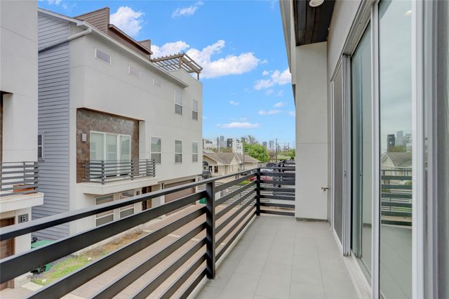 1716 Rosewood Street C, Houston, TX 77004