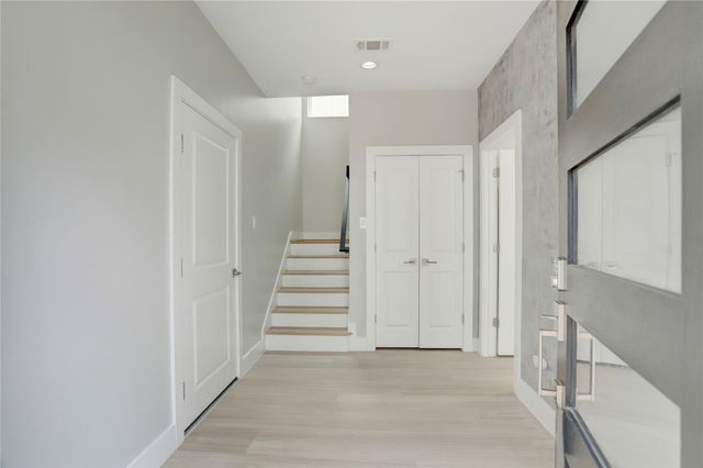 1716 Rosewood Street C, Houston, TX 77004