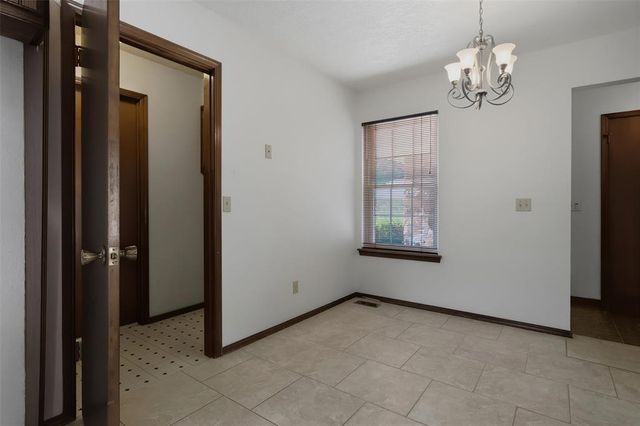 11913 O Casey Street, Yukon, OK 73099