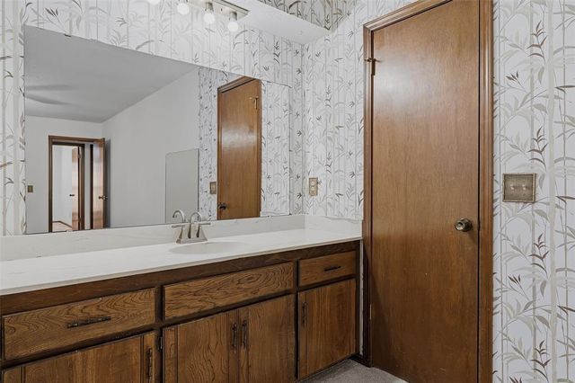 11913 O Casey Street, Yukon, OK 73099