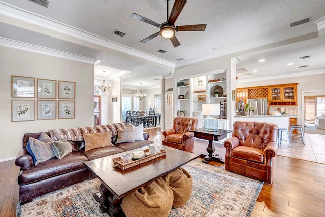 5305 Ridgefield Court, Midland, TX 79707