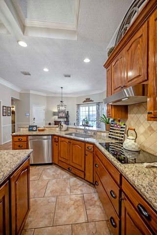 5305 Ridgefield Court, Midland, TX 79707