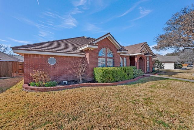 5305 Ridgefield Court, Midland, TX 79707