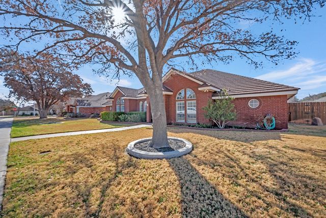 5305 Ridgefield Court, Midland, TX 79707