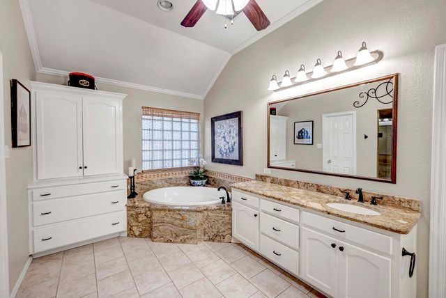 5305 Ridgefield Court, Midland, TX 79707