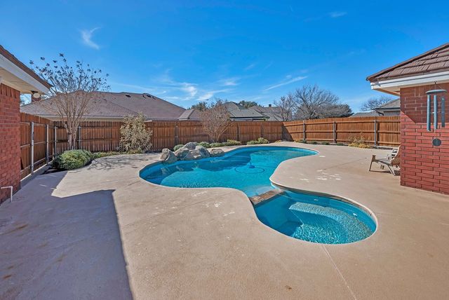 5305 Ridgefield Court, Midland, TX 79707