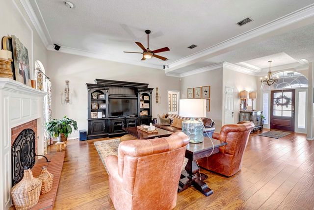 5305 Ridgefield Court, Midland, TX 79707