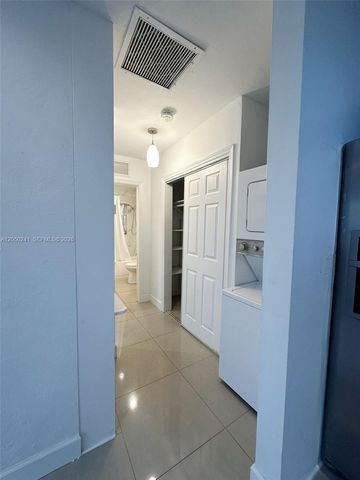 317 Hendricks Isle 1, Fort Lauderdale, FL 33301