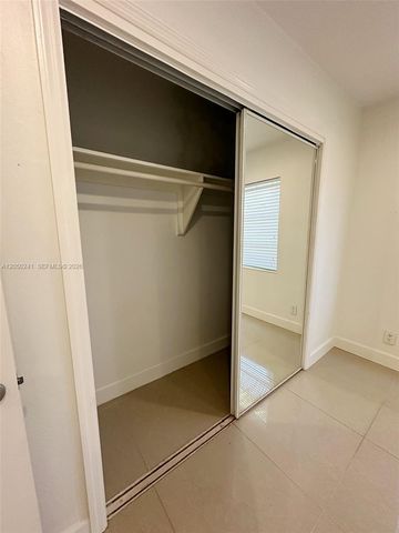 317 Hendricks Isle 1, Fort Lauderdale, FL 33301