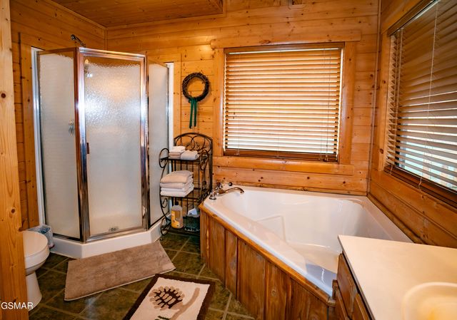 3050 Headrick Drive, Sevierville, TN 37862