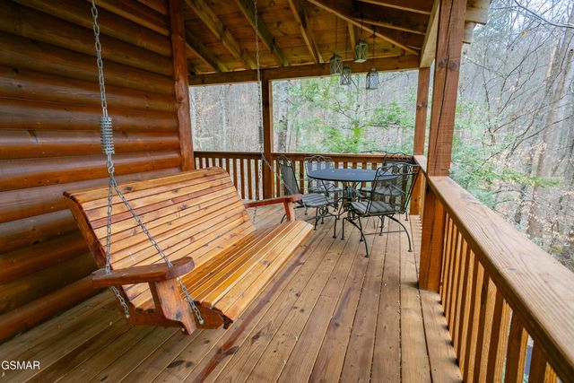 3050 Headrick Drive, Sevierville, TN 37862