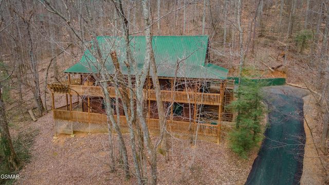 3050 Headrick Drive, Sevierville, TN 37862