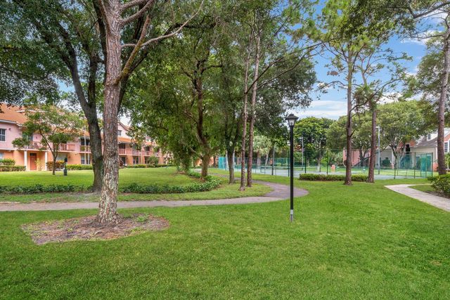 1055 Crystal Way J, Delray Beach, FL 33444