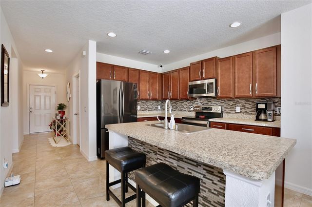 4723 MARCOS CIRCLE, Kissimmee, FL 34758