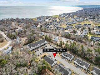 20 Ocean Walk Dr 20, Plymouth, MA 02360