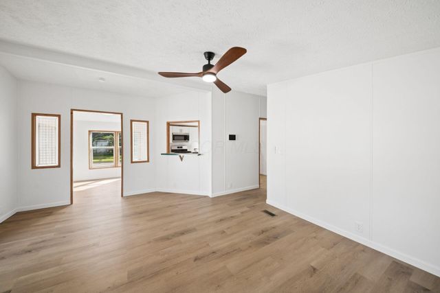 690 Westphal Avenue, Columbus, OH 43213