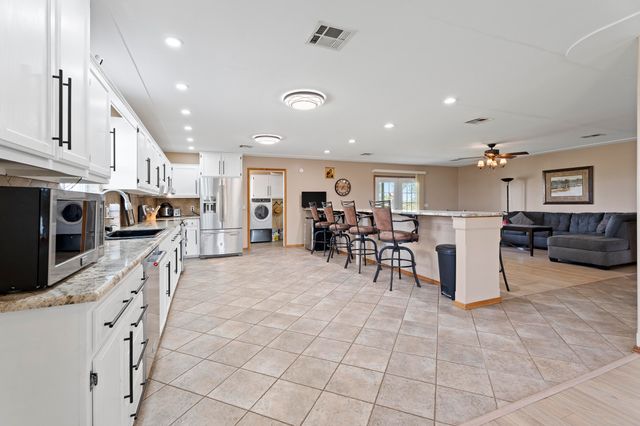 24058 S 4340 Road, Vinita, OK 74301