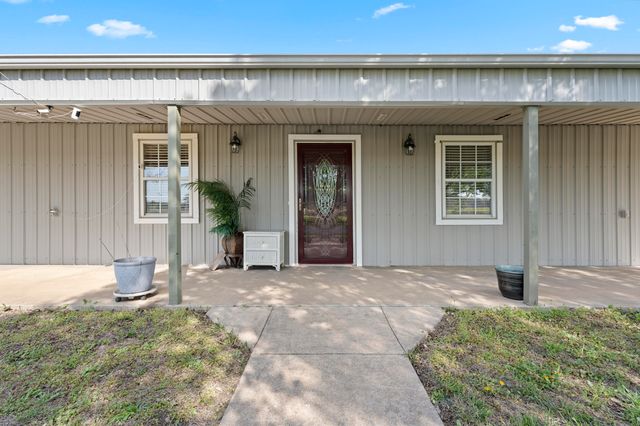 24058 S 4340 Road, Vinita, OK 74301