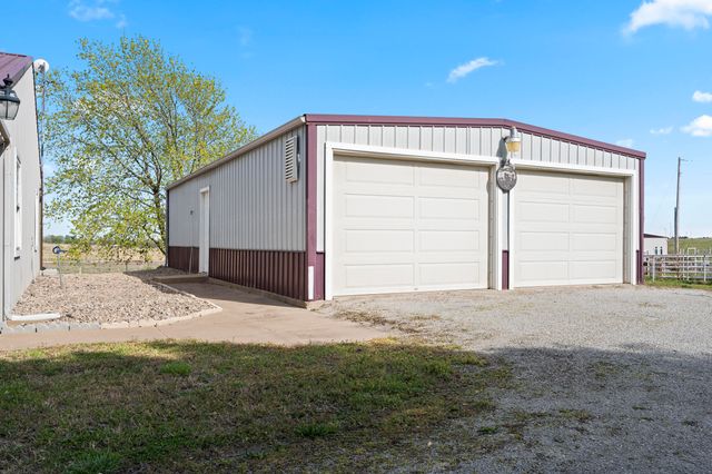 24058 S 4340 Road, Vinita, OK 74301