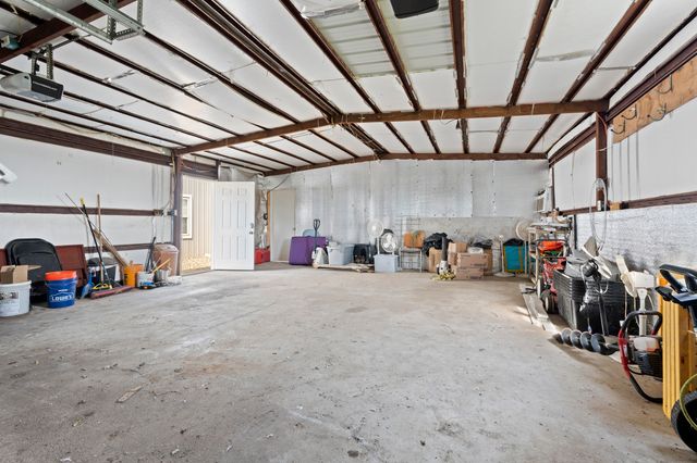 24058 S 4340 Road, Vinita, OK 74301