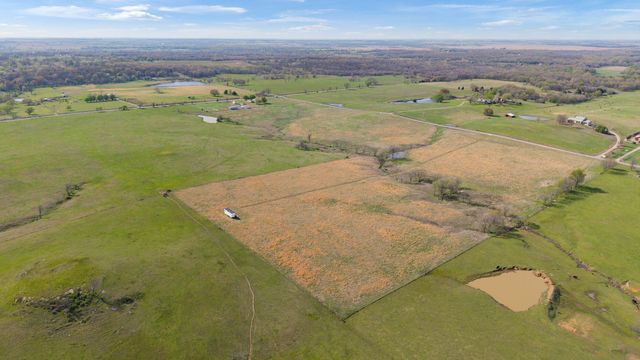 24058 S 4340 Road, Vinita, OK 74301