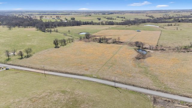 24058 S 4340 Road, Vinita, OK 74301