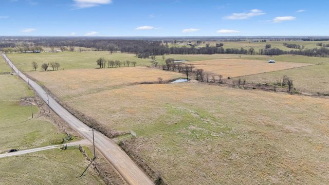24058 S 4340 Road, Vinita, OK 74301