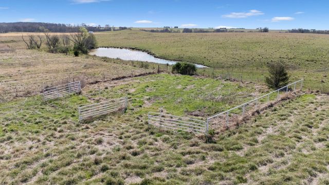 24058 S 4340 Road, Vinita, OK 74301