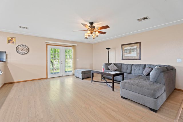 24058 S 4340 Road, Vinita, OK 74301
