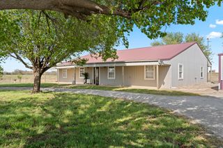 24058 S 4340 Road, Vinita, OK 74301