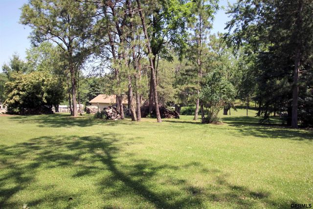 11219 Kentucky Road, Papillion, NE 68133
