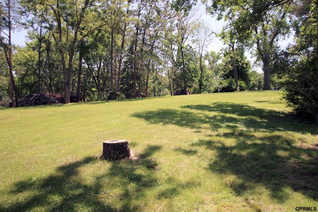 11219 Kentucky Road, Papillion, NE 68133