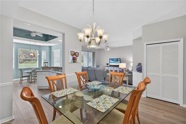 2925 Cypress Trace CIR # 103, Naples, FL 34119