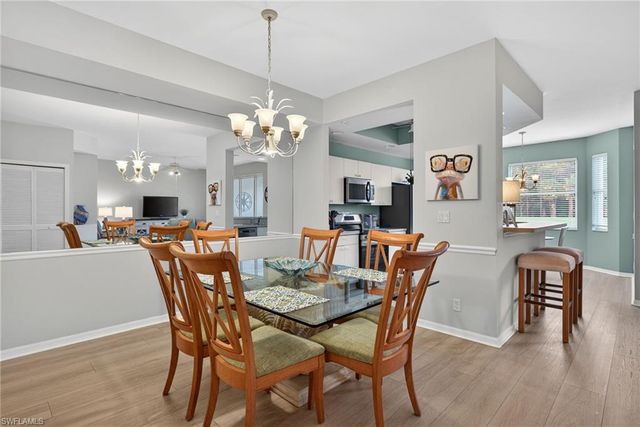 2925 Cypress Trace CIR # 103, Naples, FL 34119