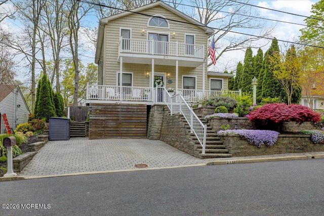 211 Hillcrest Avenue, Neptune Township, NJ 07753