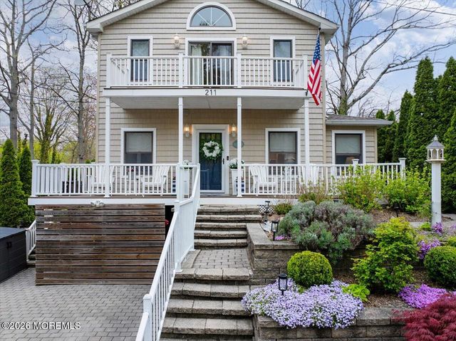 211 Hillcrest Avenue, Neptune Township, NJ 07753