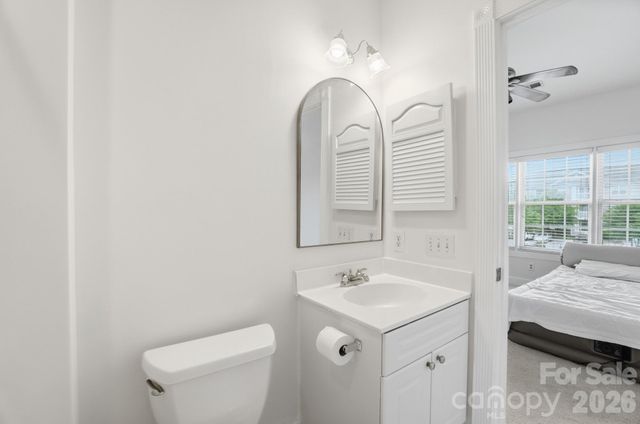 9070 Meadow Vista Road, Charlotte, NC 28213