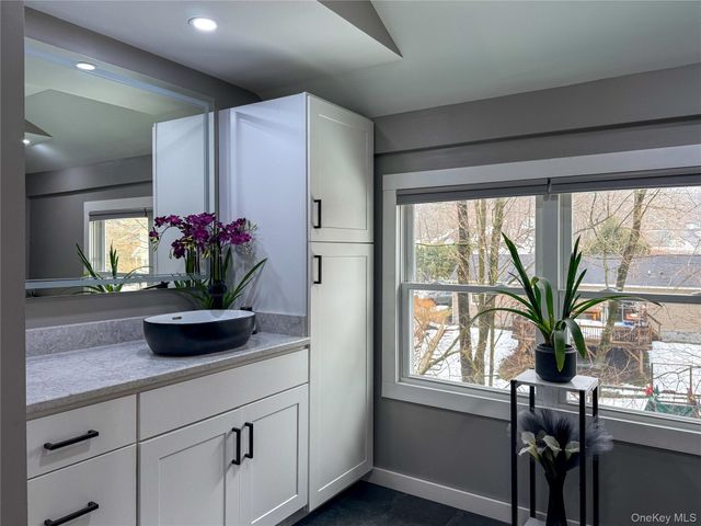 3 Wilcox Avenue, Highland, NY 12528