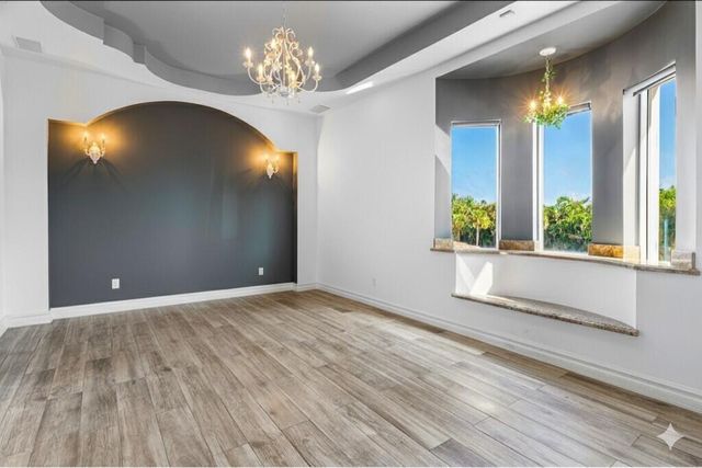 14 E Ocean Avenue, Ocean Ridge, FL 33435