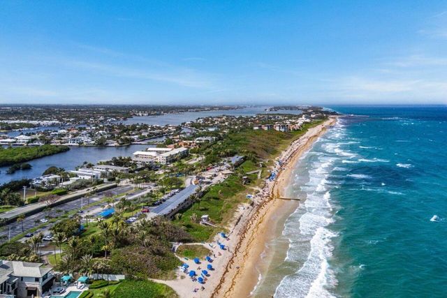 14 E Ocean Avenue, Ocean Ridge, FL 33435