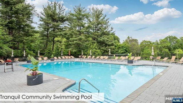 183 Van Winkle Lane, Mahwah, NJ 07430