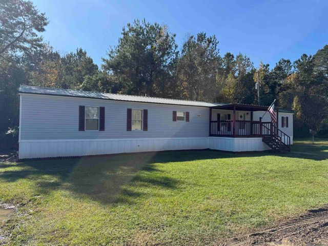 32834 Percy Young Rd, Walker, LA 70785