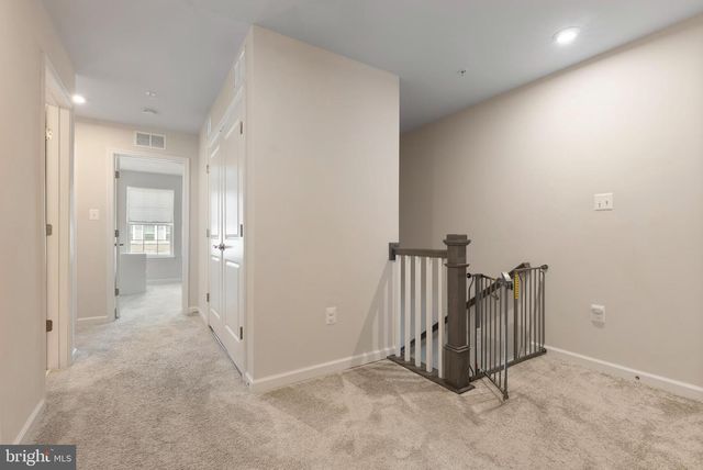 10545 JIM LOVELL LN, Lanham, MD 20706