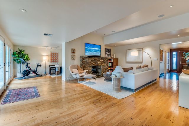 4446 Taos Road, Dallas, TX 75209