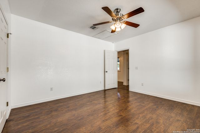 445 E Mistletoe, San Antonio, TX 78212