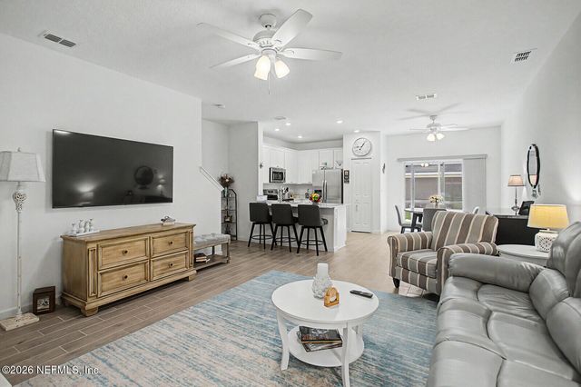2198 WINDWARD CAY Lane, Middleburg, FL 32068