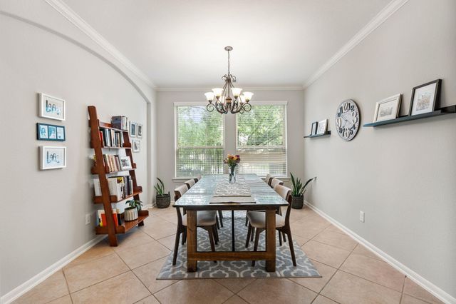 35 Nagshead Place, Spring, TX 77389