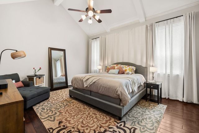 35 Nagshead Place, Spring, TX 77389